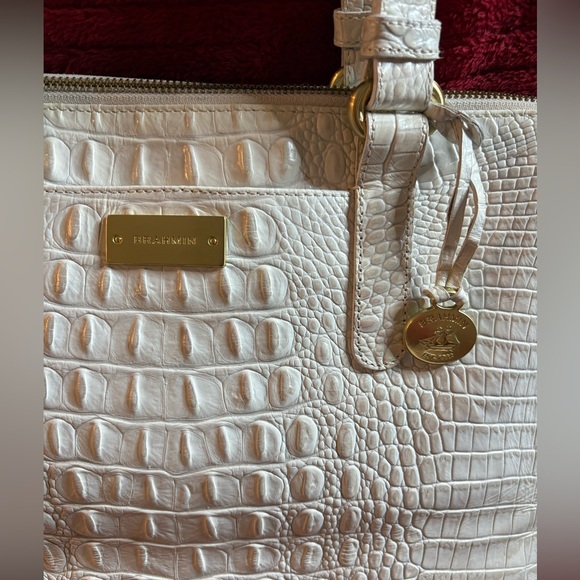 Brahmin White Anywhere Croc-embossed Leather Tote EUC - Picture 10 of 17